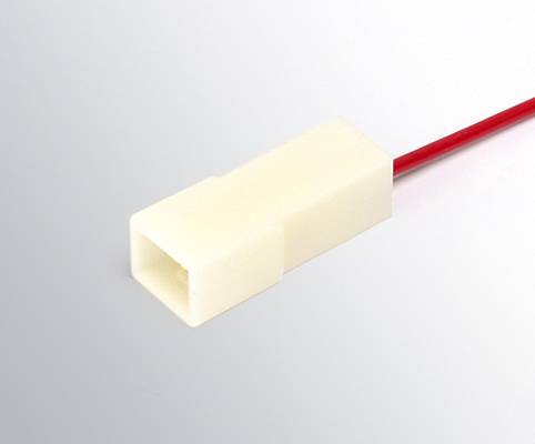 Колодка на 1 клемму (6,3мм) с провод. (папа) (Cargen) (20)