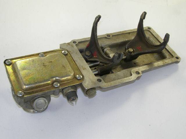 Кор. /Г-31029/ Крышка КПП (4-х ступ) (Ульяновск)