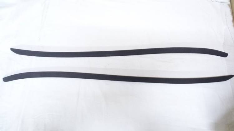 Дефлектор лобового стекла /Lada XRay/