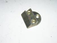 Защелка двери /УАЗ 452/ с/о (гребенка) (Сервис-Штамп) Защелка двери /УАЗ 452/ с/о (гребенка) (Сервис-Штамп)