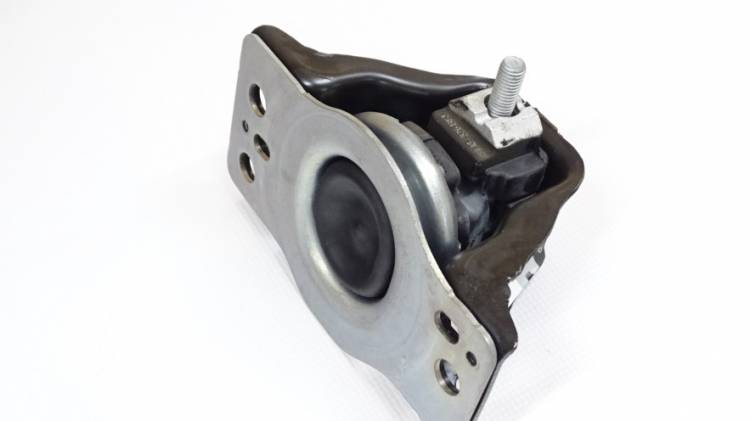 Подушка двигателя Renault Megane II верх. прав. 16 кл.