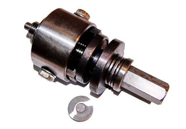 съемник подш. ступиц Renault Logan (с подшип.)(Автом)