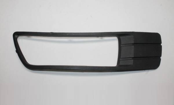 Рамка п/туман. фары Geely Emgrand EC7 лев.