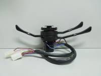 Переключатель подрулевой ВАЗ 2104, 2105, 2107, 2121 Нива трехрычажный (2 полож.) (AT) Чехия (20)