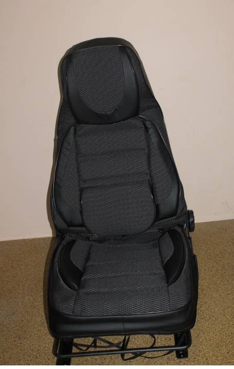 Чехлы на сиденье /2110, 2170 Приора/ Жаккард черный /дутый/ (TREND NEW)