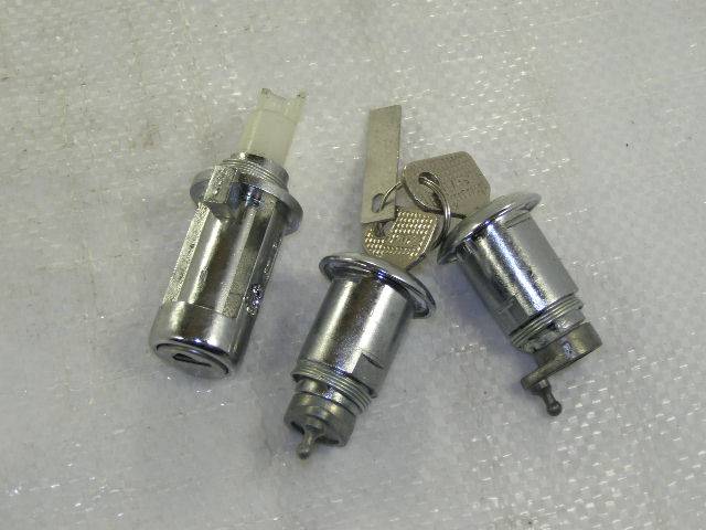 Замок дв.+ багаж. /2105-07/ (АВТОВАЗ)