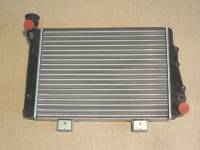 Радиатор охлаждения ВАЗ 2103, 2106 (Hofer) Радиатор охлаждения ВАЗ 2103, 2106 (Hofer)