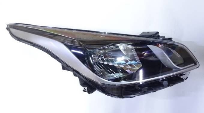 Фара Kia Rio IV прав. с 2017 г. / эл.корр./