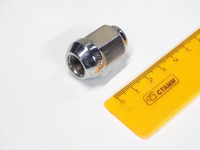 Гайка колеса М12*1.25*32 закрытая конус хром ключ 19