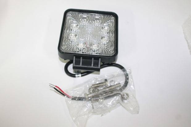 Фара доп. Off-road MK2010-24W светодиодная 8 диодов SMD 9-30V 24W 1680LM 6000K 125x45x105мм (SPOT) (Маякавто)