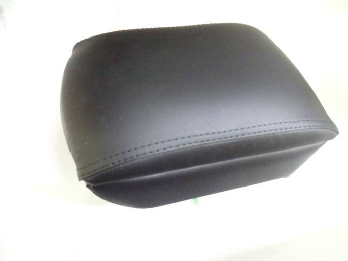 Бар подлокотник /2123 Шеви/ с 2009 г. LUX