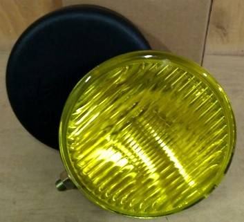 Фара п/туман ВАЗ 2101-06 желтая, круглая с крышкой (SKV)