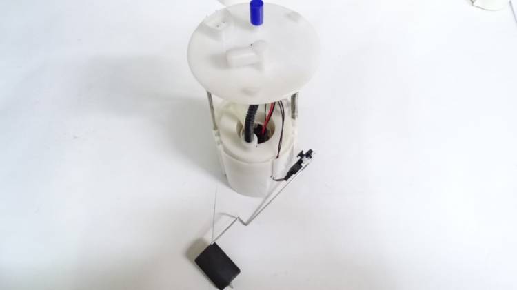 Модуль эл/бензонасоса Hyundai ix35 2.0 с 2010 г. в сборе