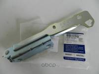 Петля капота Renault Sandero прав. до 2014 г. Петля капота Renault Sandero прав. до 2014 г.