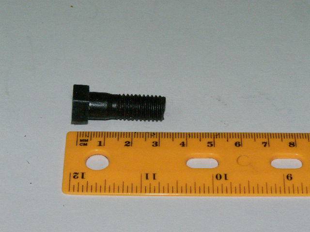 Болт М10*28 полуоси /УАЗ/