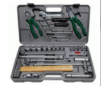 Набор головок и инструмента "Универсал-2" 29пр.(6-гран.гол.8-27мм,с КМШ-140) НИЗ Набор головок и инструмента "Универсал-2" 29пр.(6-гран.гол.8-27мм,с КМШ-140) НИЗ