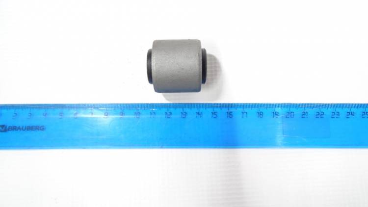 Сайлентблок тяги зад. ниж. Ford Focus I-II C-Max I-II Mazda 3