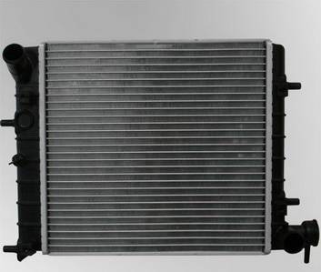 Радиатор охлаждения Accent-ТагАЗ 99--, Verna 99-- M/T 1.5 (Termal)