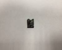 70111 Скоба металлическая винтовая универсальная 16,5 х 11 мм; d = 3,2 x 1,5 mm