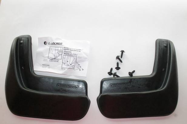 Брызговик Toyota Auris II зад. с 2010 г. (2 шт.) (L.LOCKER)