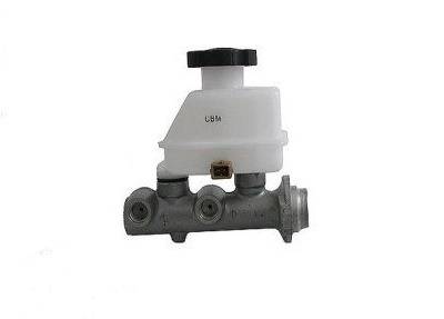 Цилиндр главный тормозной Accent 99-- в сборе с бачком без АБС 5851025300 Цилиндр главный тормозной Accent 99-- в сборе с бачком без АБС 5851025300