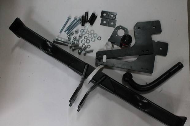 Фаркоп (ТСУ) Renault Kaptur 16-- (Aragon)