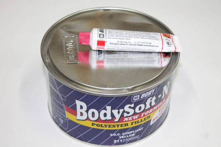 Шпатлевка Solid MULTI Full 1,8 кг. средней зернистости многофукц. Шпатлевка Solid MULTI Full 1,8 кг. средней зернистости многофукц.