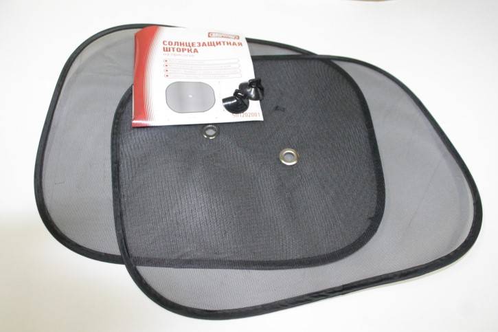 Шторка солнцезащитная боковая 44*36см, 2 шт. (SKYWAY)