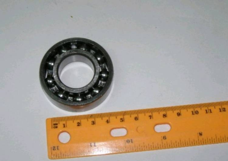 Подшипник КПП ВАЗ 2101-07, 2121 вторичного вала задний (СПЗ-4)