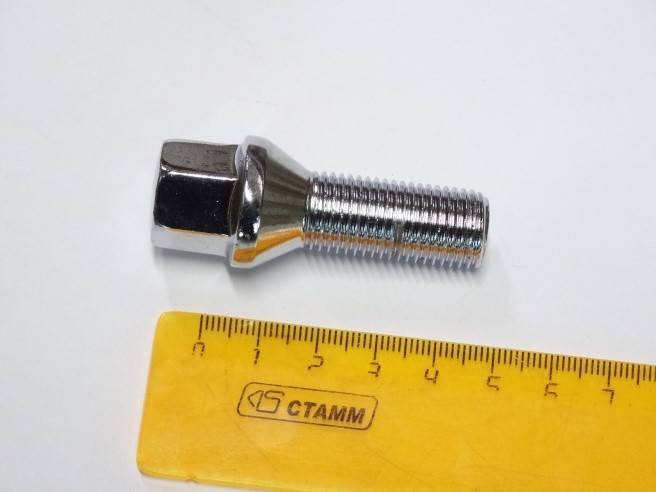 Болт колеса М14*1.5*56/31 хром ключ 17