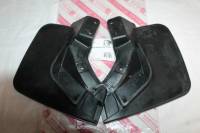 Брызговик /2123/ передн. (2 шт.) Bertone (Rosteco) Брызговик /2123/ передн. (2 шт.) Bertone (Rosteco)