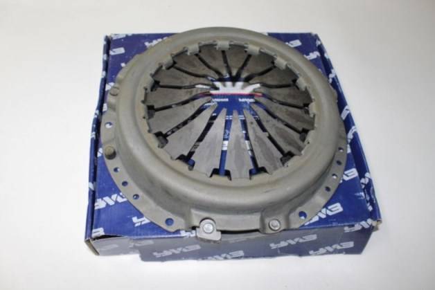 Корзина сцепления /УАЗ/ н/о, лепестк., 4-х ступ. КПП с тонк. валом; 5-ти ступ. КПП (УМЗ)