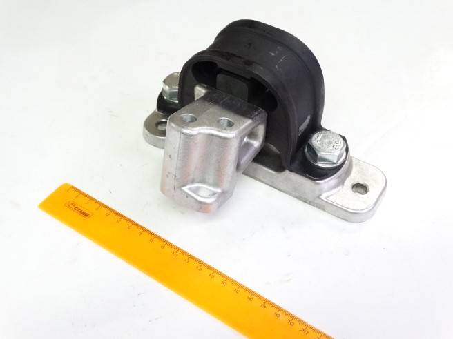 Подушка двигателя /2180 Lada Vesta/ прав. в сборе усиленная