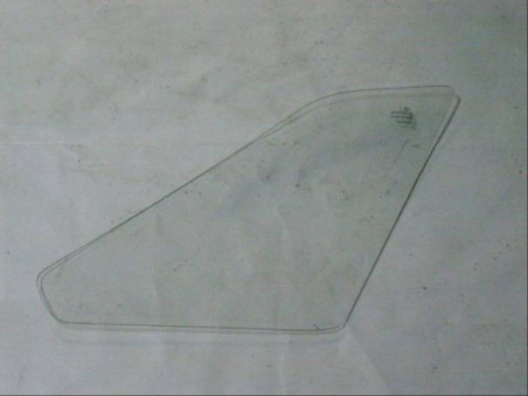 Стекло боков.задн.глухое 2109 лев. (KMK Glass)