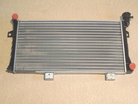 Радиатор охлаждения ВАЗ 21214 (Hofer)