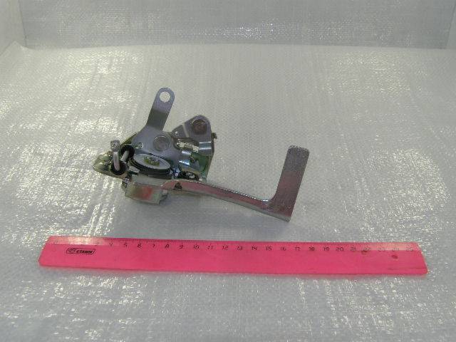 Механизм замка двери /2121/ лев. (АВТОВАЗ)