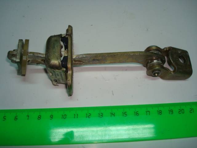 Ограничитель откр. двери /2123/ (АВТОВАЗ)