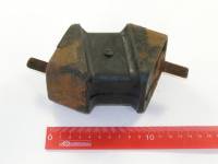 Подушка двигателя /Г-3302, 3309, 33104/ Евро-3 (ОАО "ЯРТИ") Подушка двигателя /Г-3302, 3309, 33104/ Евро-3 (ОАО "ЯРТИ")