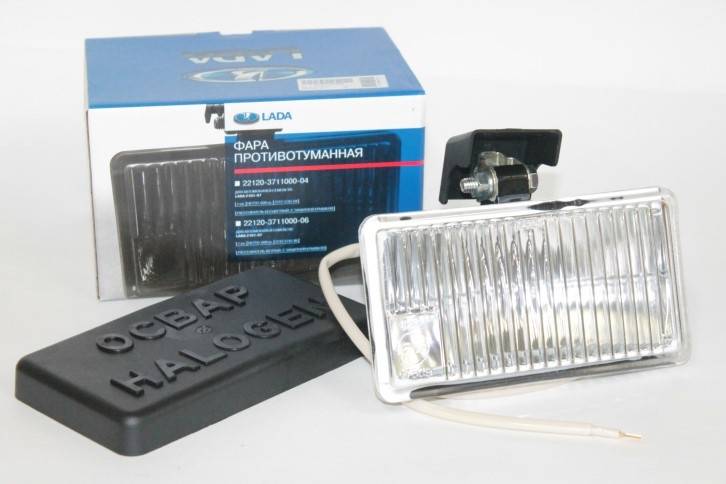 Фара п/туман. прямоуг. белые, с крышкой (2212.3743-04) (ОСВАР) (АВТОВАЗ)