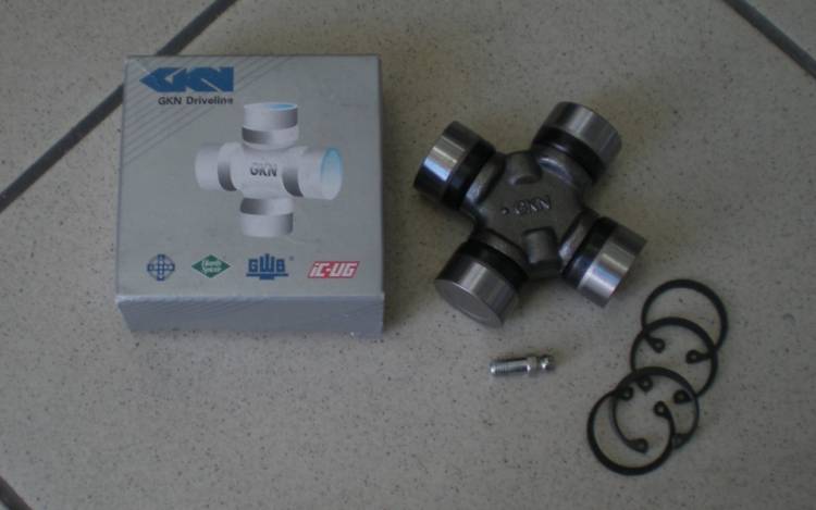 Крестовина /2123/ на кардан пр-во Турции 2123-2202025-23 GKN