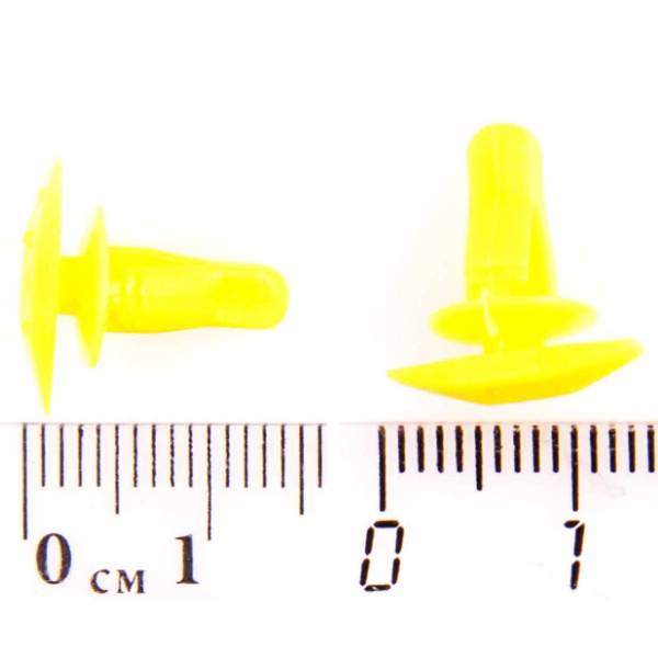 Пистон для передних подкрылок, резинка дверей,защита дна Mitsubishi/Toyota/ (в уп. 10шт.) (SKYWAY)