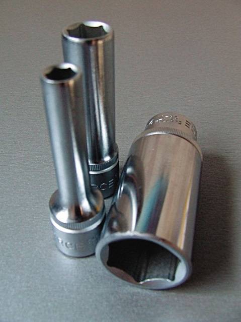 Головка торц. 1/2" 6-гран. 15мм глубокая (Сервис ключ)