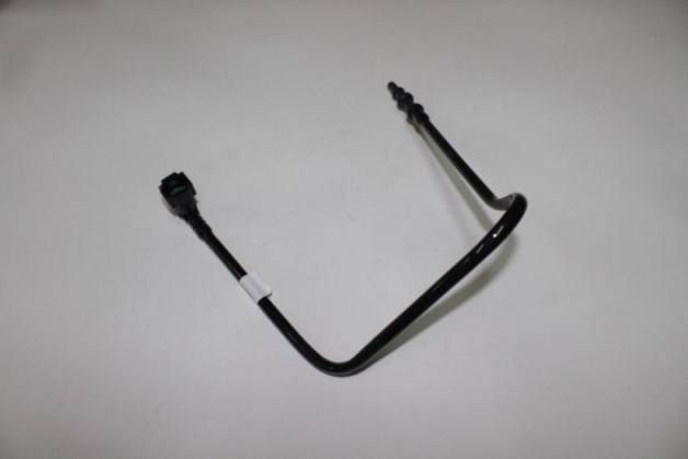 Трубка топлив. /1118/ паропровода передн. (от магистрали к рамповому шлангу) (АВТОВАЗ)