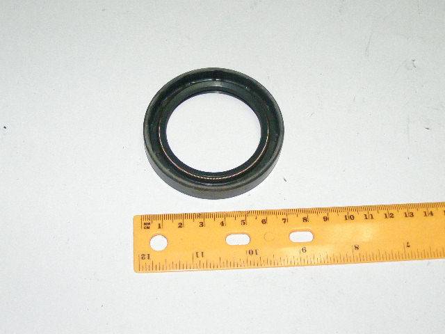Сальник к/вала /Г-33104 / перед. 50*70 (Волжский)