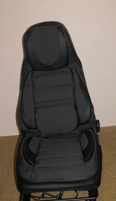 Чехлы на сиденье /Lada Largus/ 7 мест. Жаккард серый (унив. зад. спинка-на молнии) (TREND NEW)