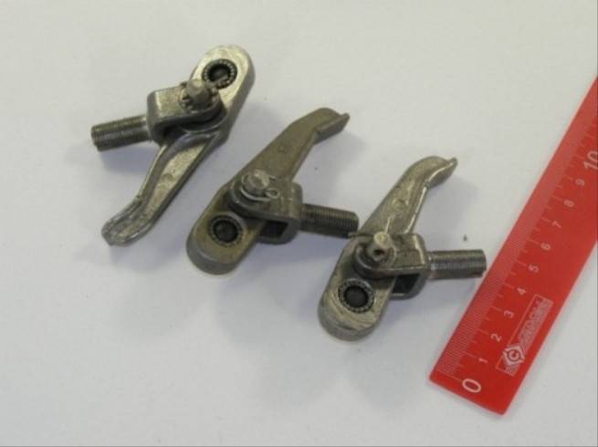 Лапки сцепления /Г-3302 дв. 402/с гайкой (колен.) (Автодизайн)