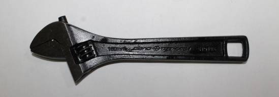 Ключ разводной 150 мм (Дело Техники)