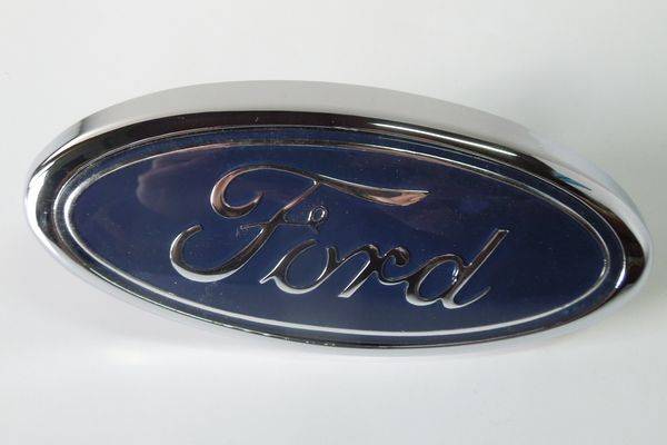 Эмблема Ford 14,7см хром, объемная, откидная