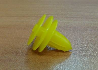 Клипса обивки двери Nexia простая (NBN)