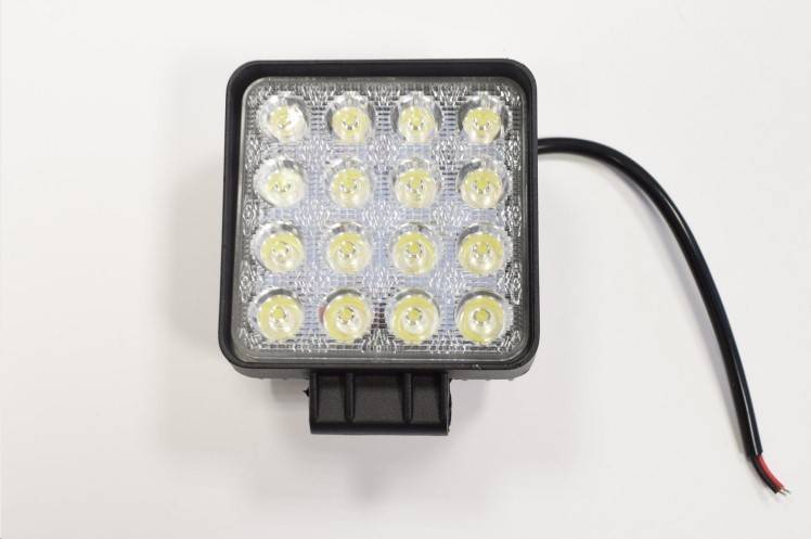 ФАРА 12-24V 48W 16 LED